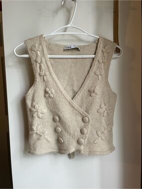 ZARA Floral Knit Vest
